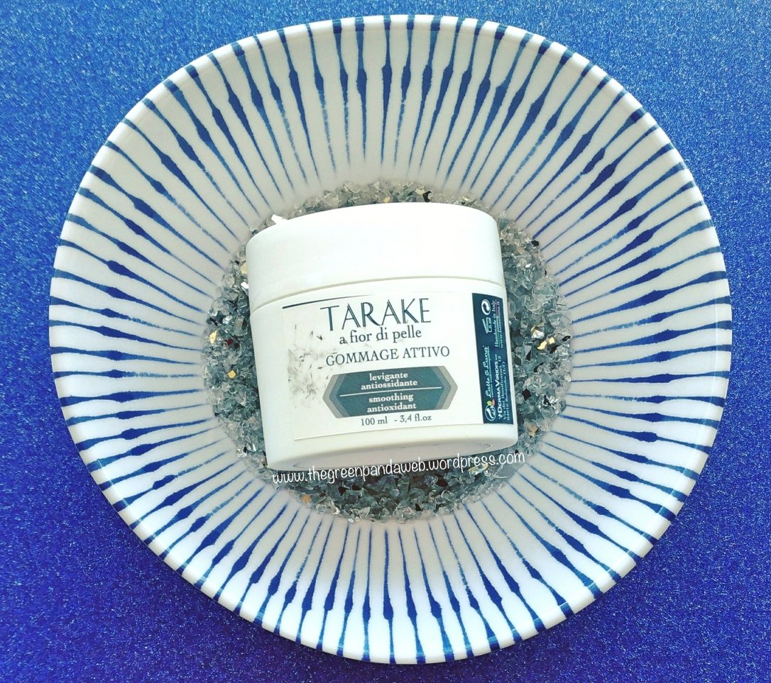 Gommage, Gommage viso, Gommage Attivo, Tarake, Skincare, Latte e Luna, Recensione, Review